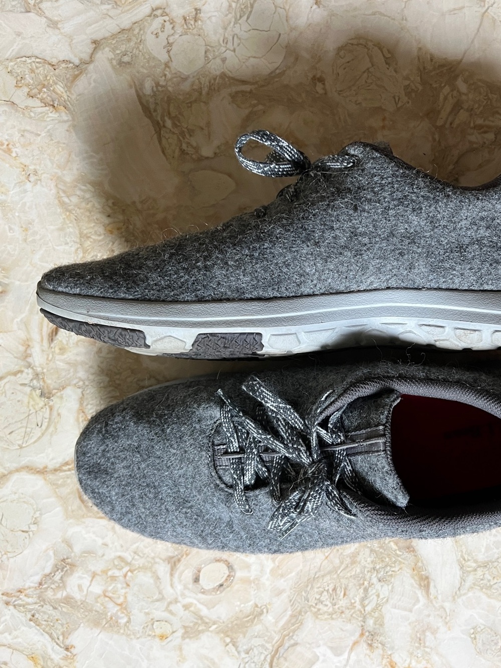 L.L. Bean Women's Ash Gray Wool Lace-Up Sneakers with Red Interior - Picture 12 of 15